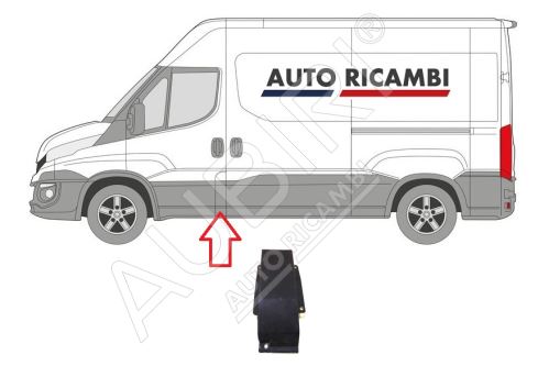 Ochranná lišta Iveco Daily od 2014 ľavá, za predné dvere, B-stĺpik