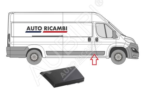 Ochranná lišta Fiat Ducato od 2014 pravá za predne dvere, čierna